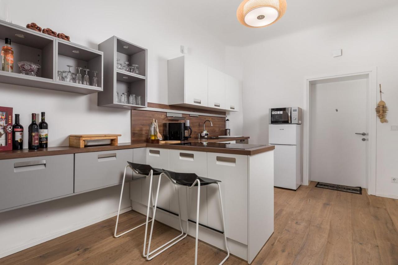 Apartman Rhea Opatija Ngoại thất bức ảnh